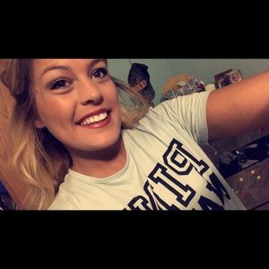 Meet your Posher, Megan